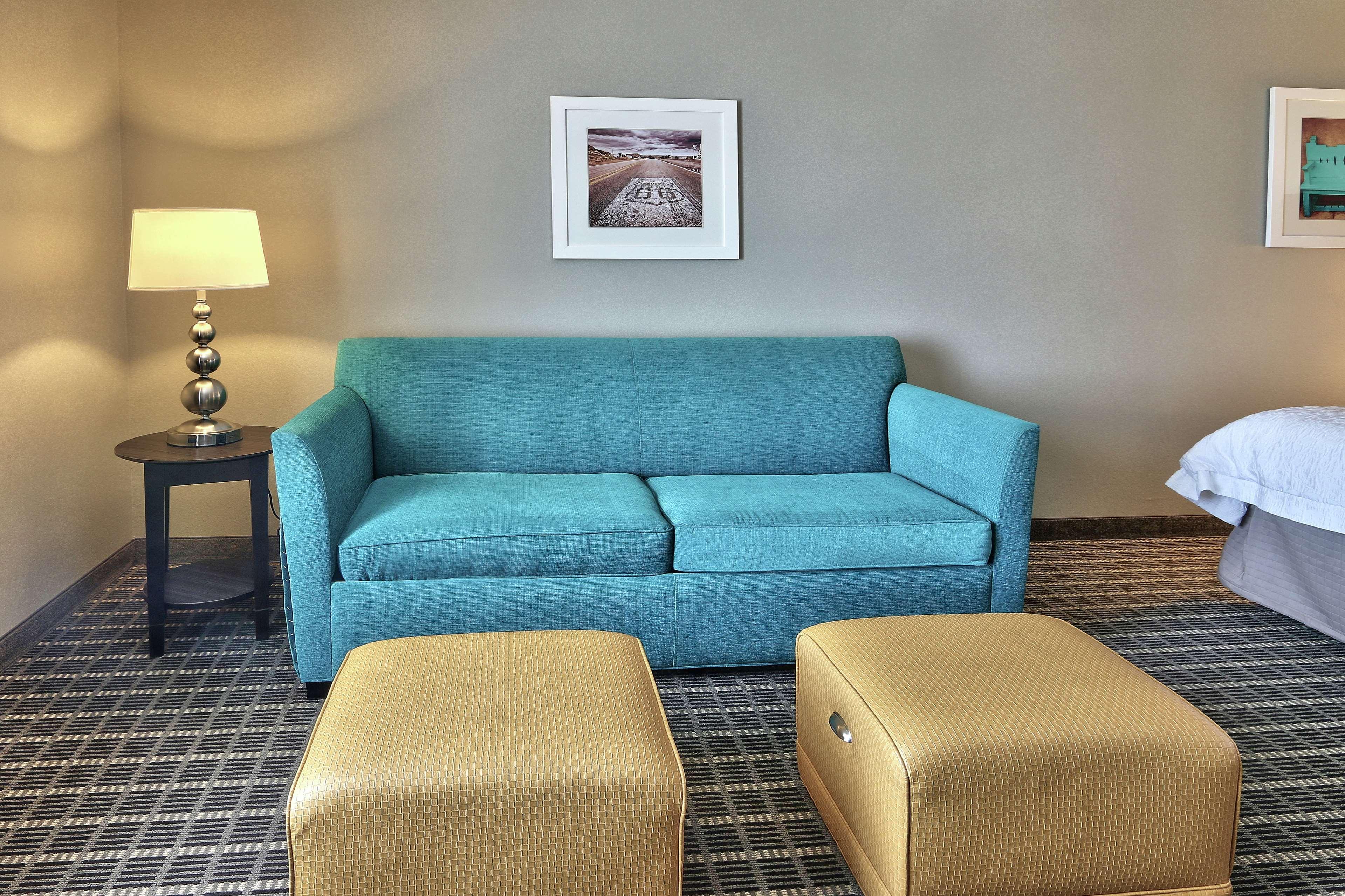 Hampton Inn & Suites Albuquerque Airport Экстерьер фото