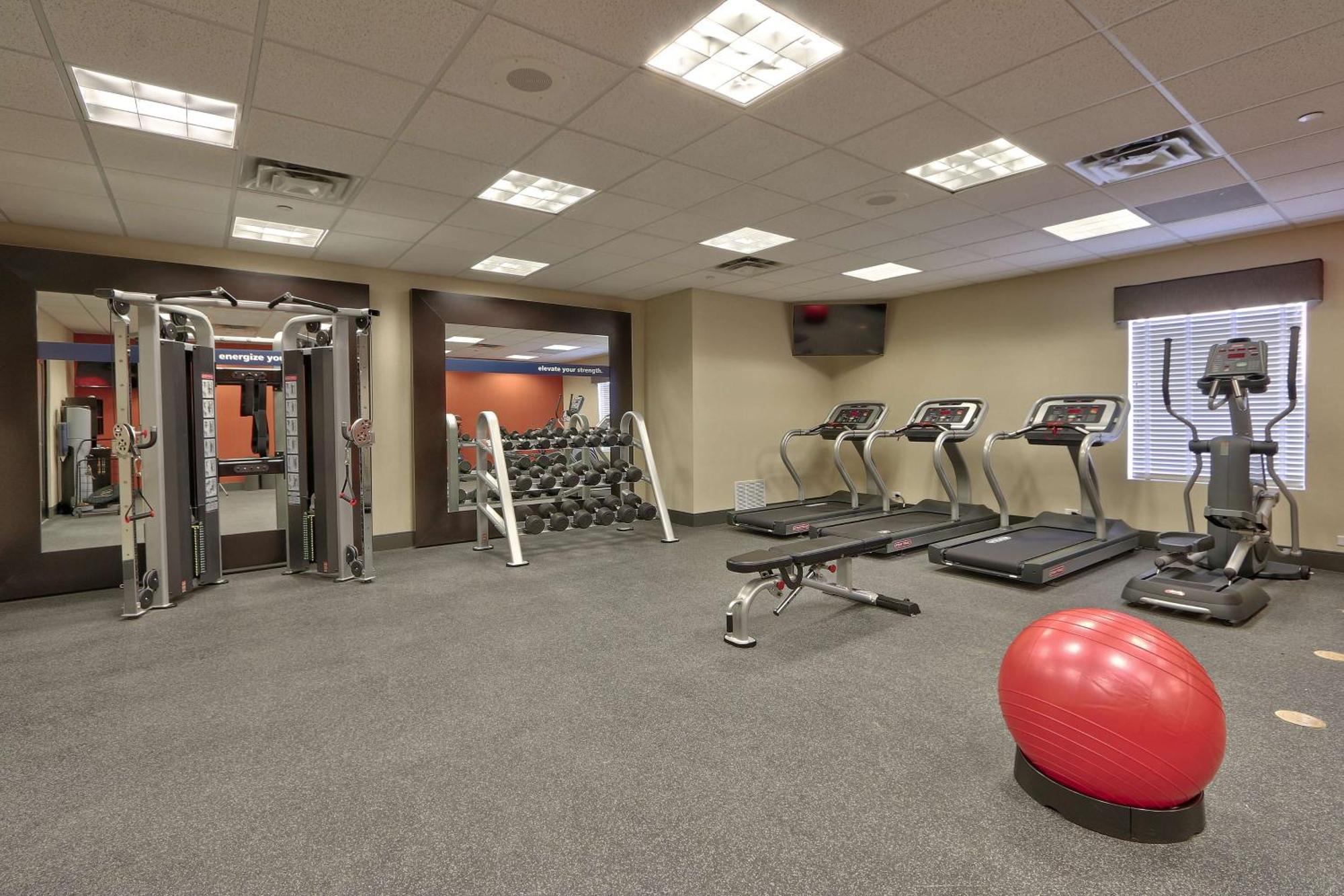 Hampton Inn & Suites Albuquerque Airport Экстерьер фото
