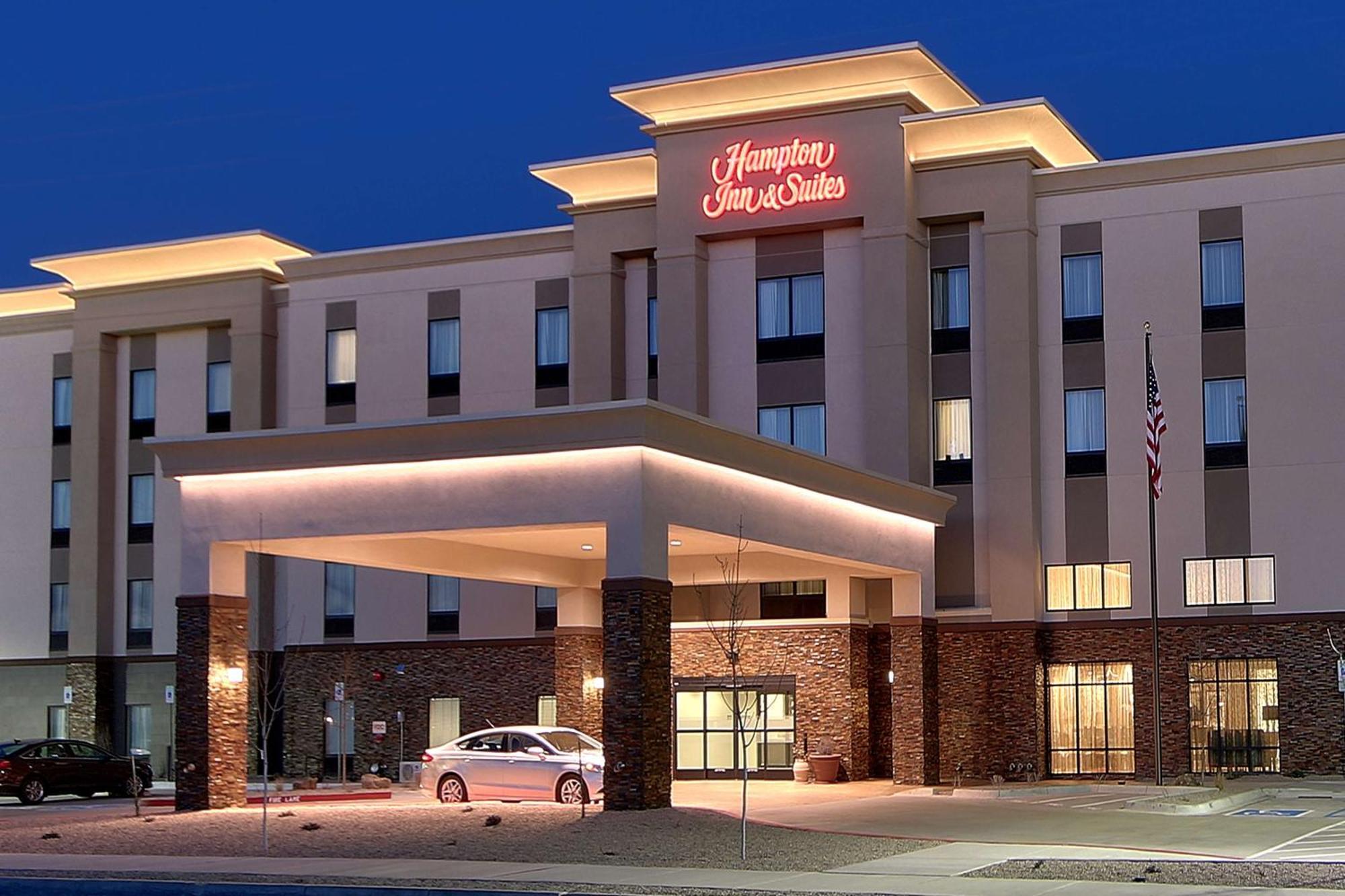 Hampton Inn & Suites Albuquerque Airport Экстерьер фото